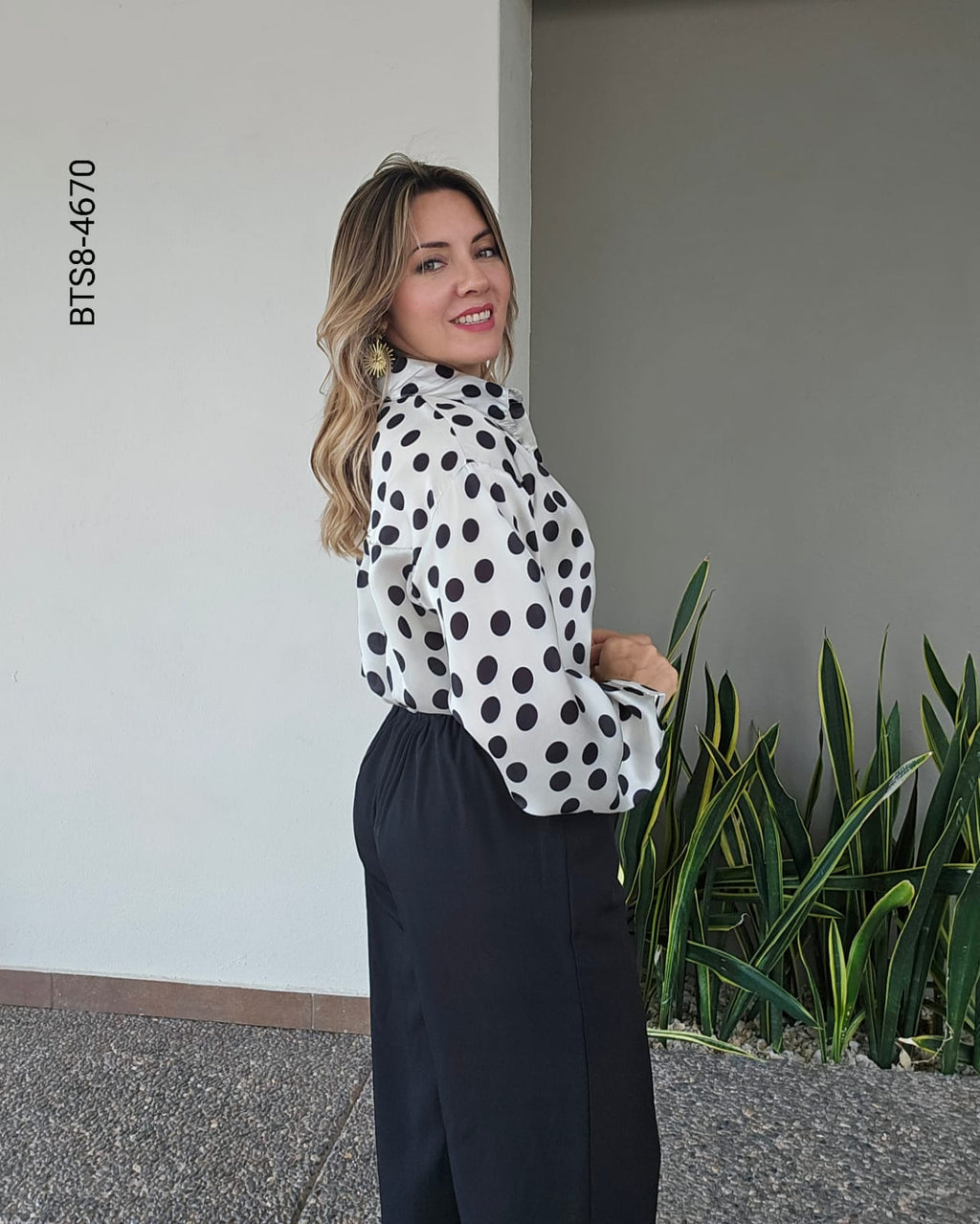 Blusa Oversize Satinada de Lunares  H 4670