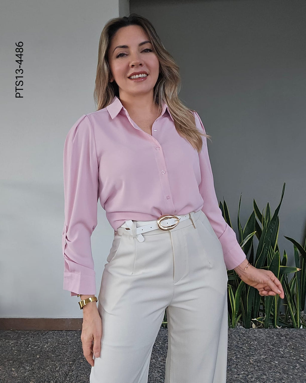 Pantalón tiro alto palazzo cinto hebilla dorada M 4486