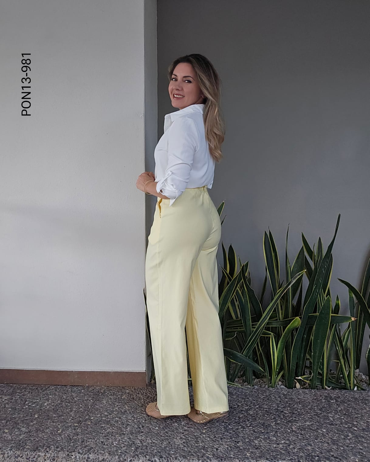 Pantalón Wide Leg Tiro Alto M 981
