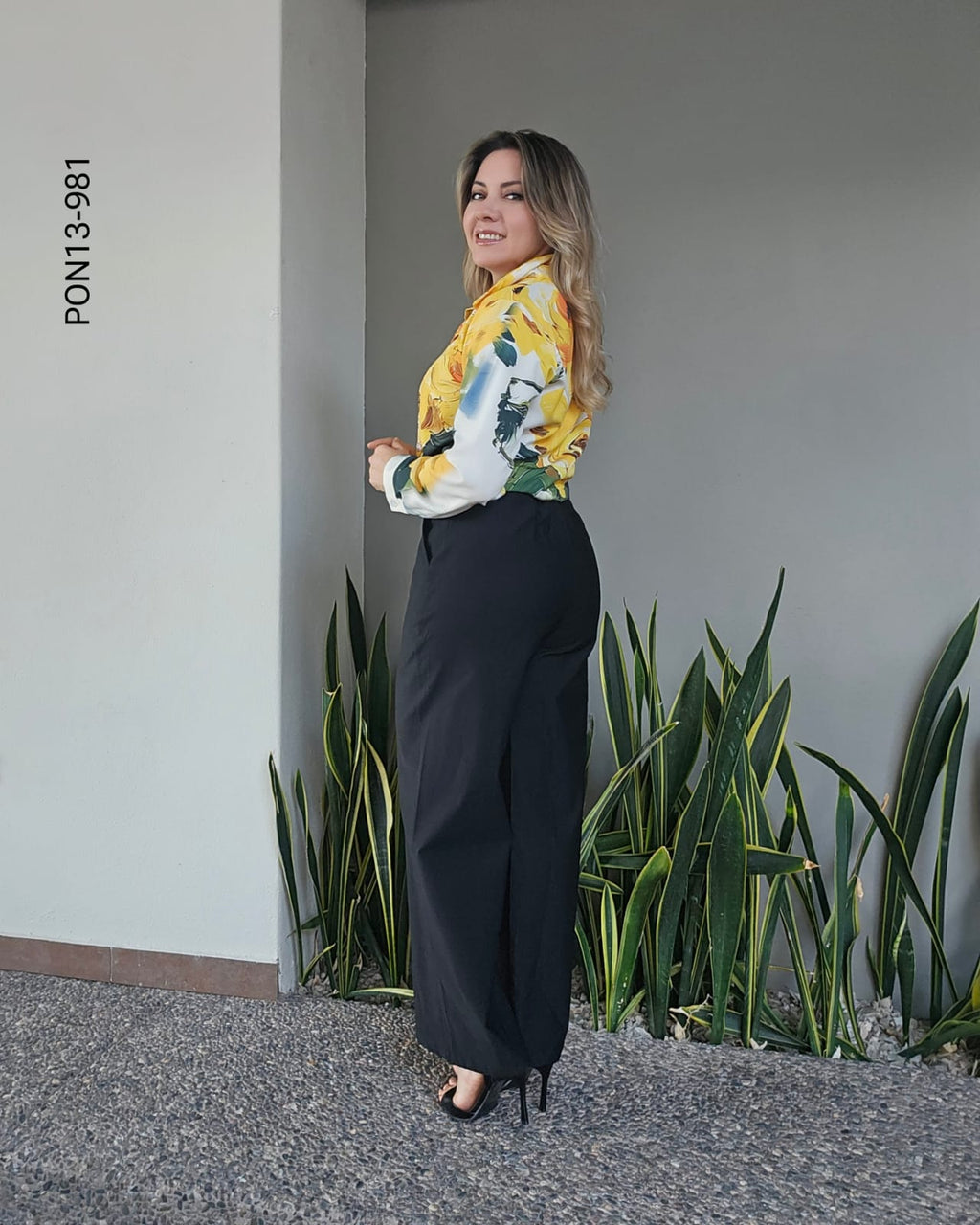 Pantalón Wide Leg Tiro Alto M 981