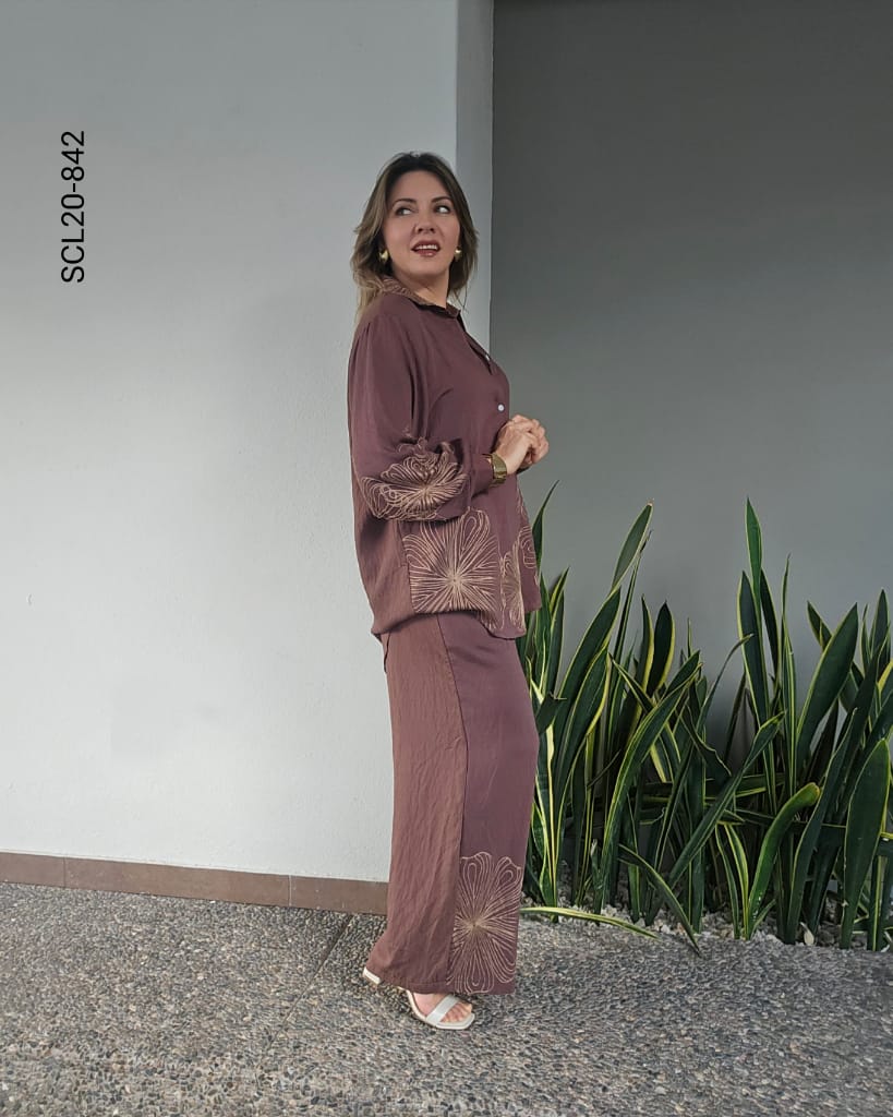 Set blusa oversize y pantalón  T 842