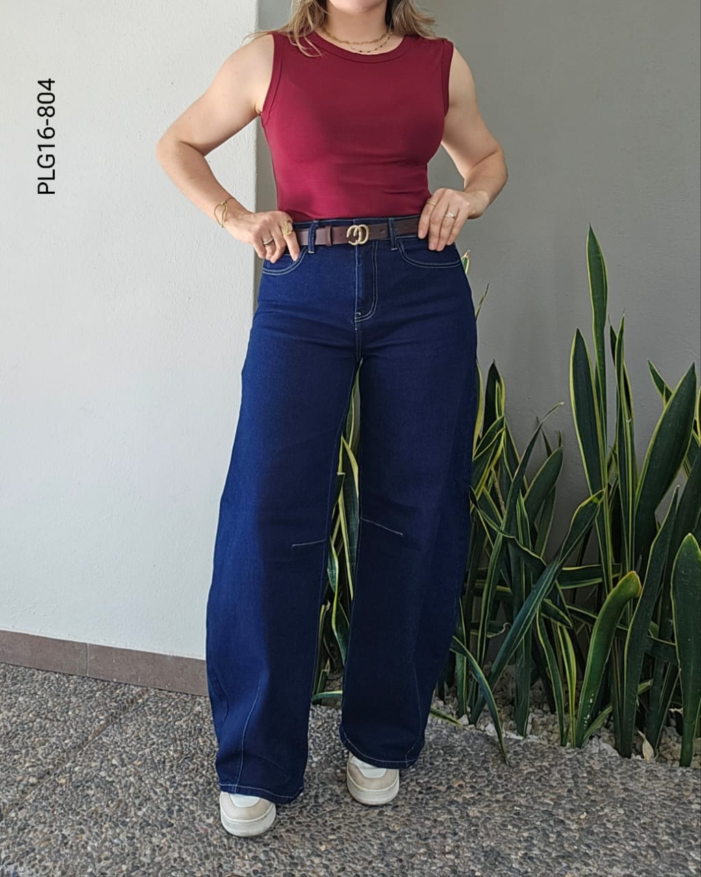 Pantalón corte holgado estilo urbano S 804