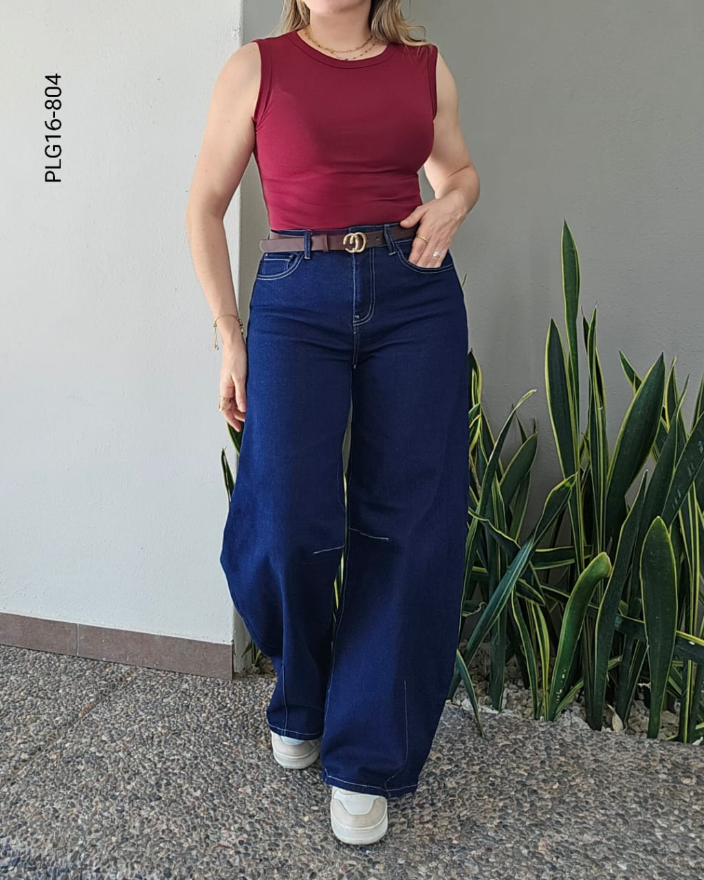 Pantalón corte holgado estilo urbano S 804