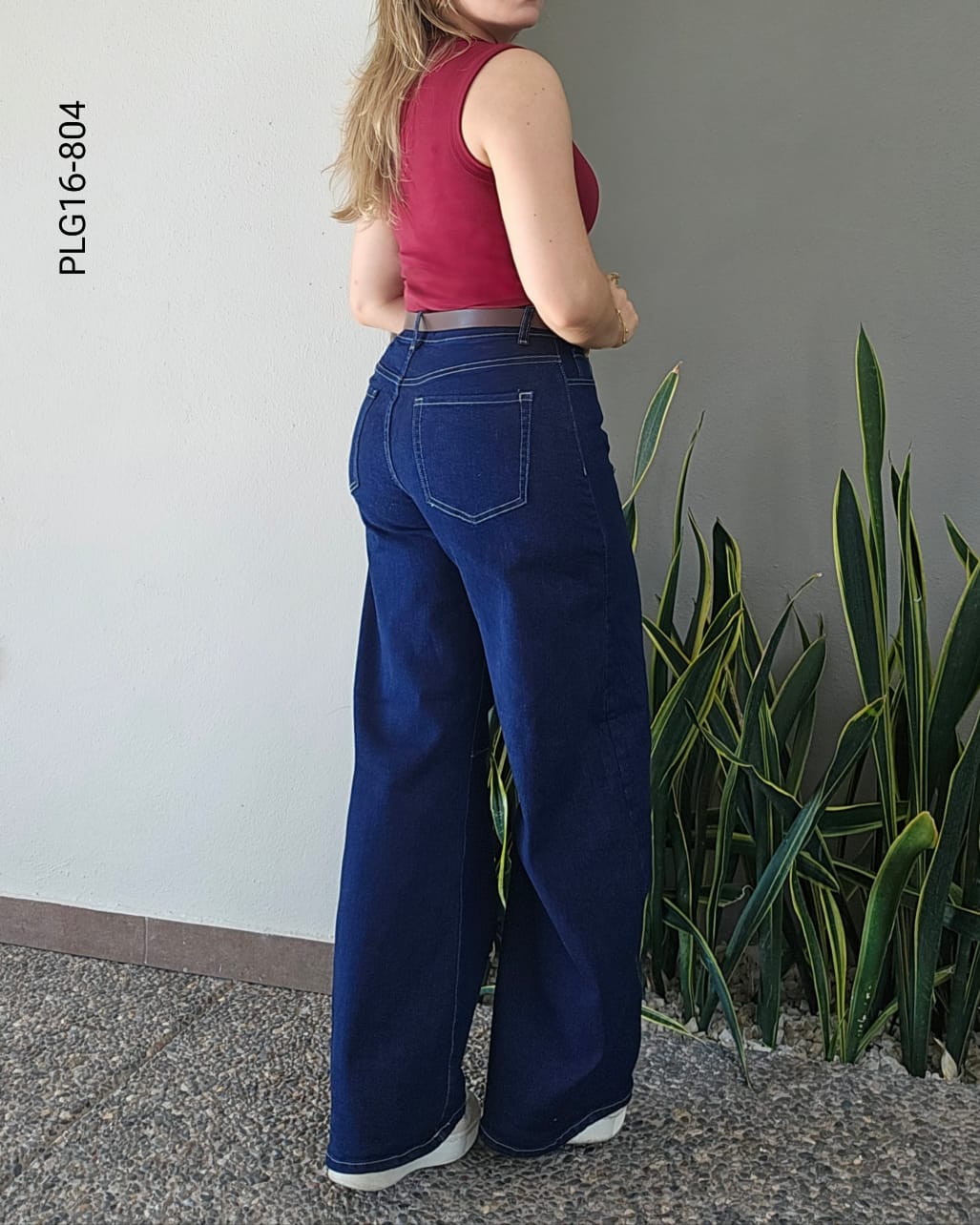 Pantalón corte holgado estilo urbano S 804